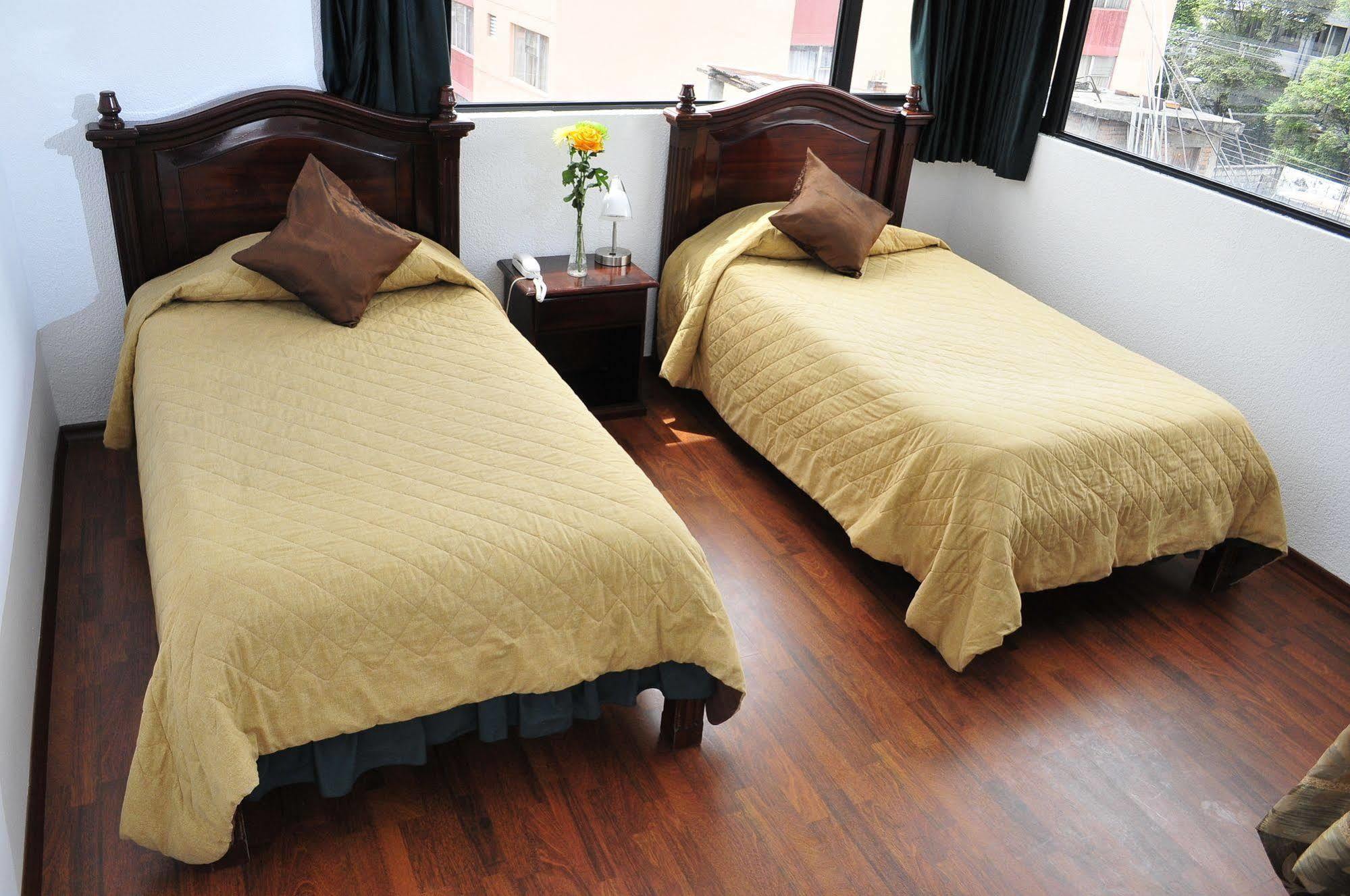 Hotel Nass Sol De Quito Luaran gambar